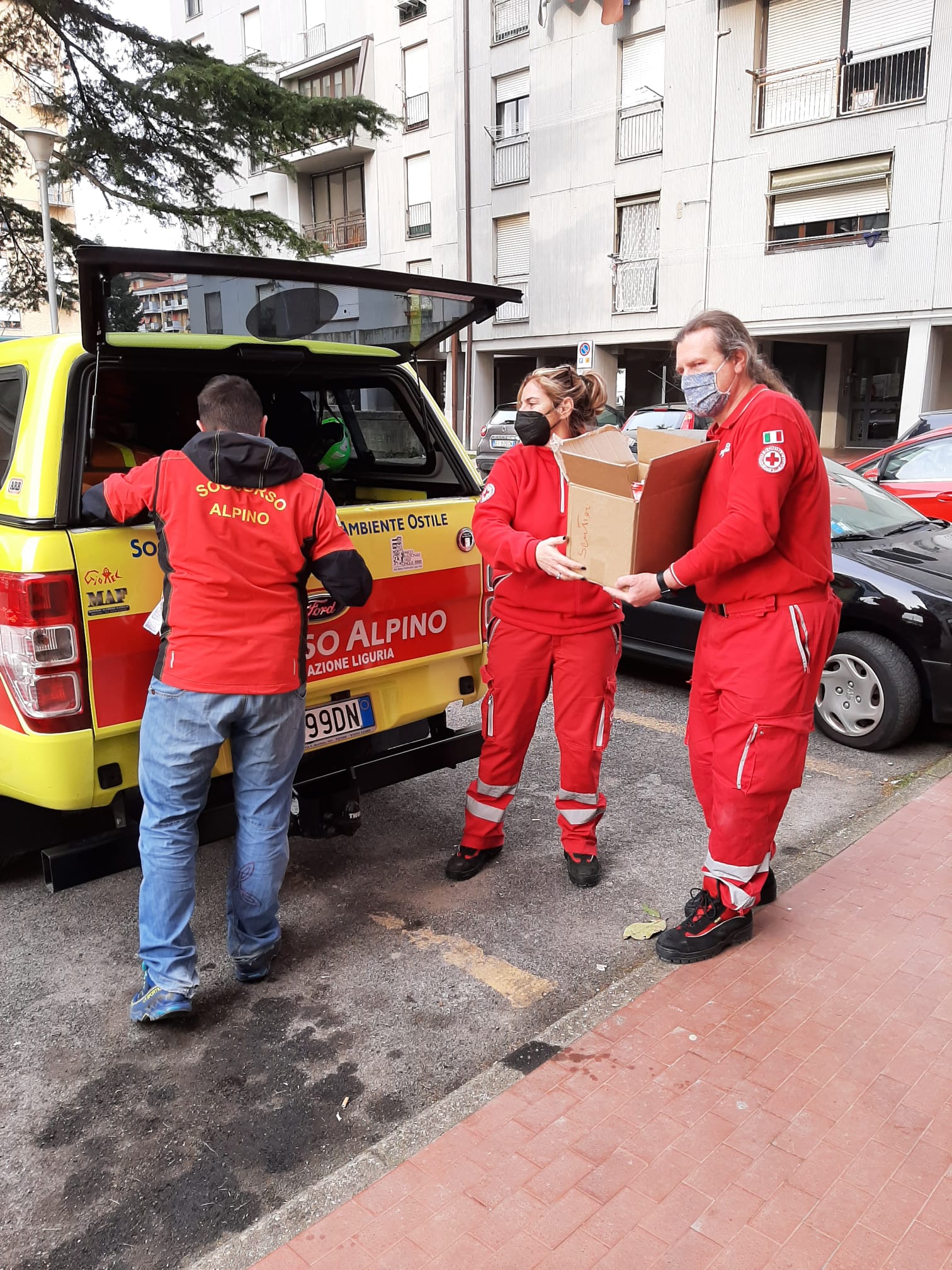 Croce Rossa CAI Soccorso Alpino La Spezia