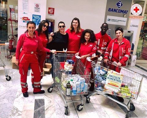 Raccolta alimentare Croce Rossa La Spezia